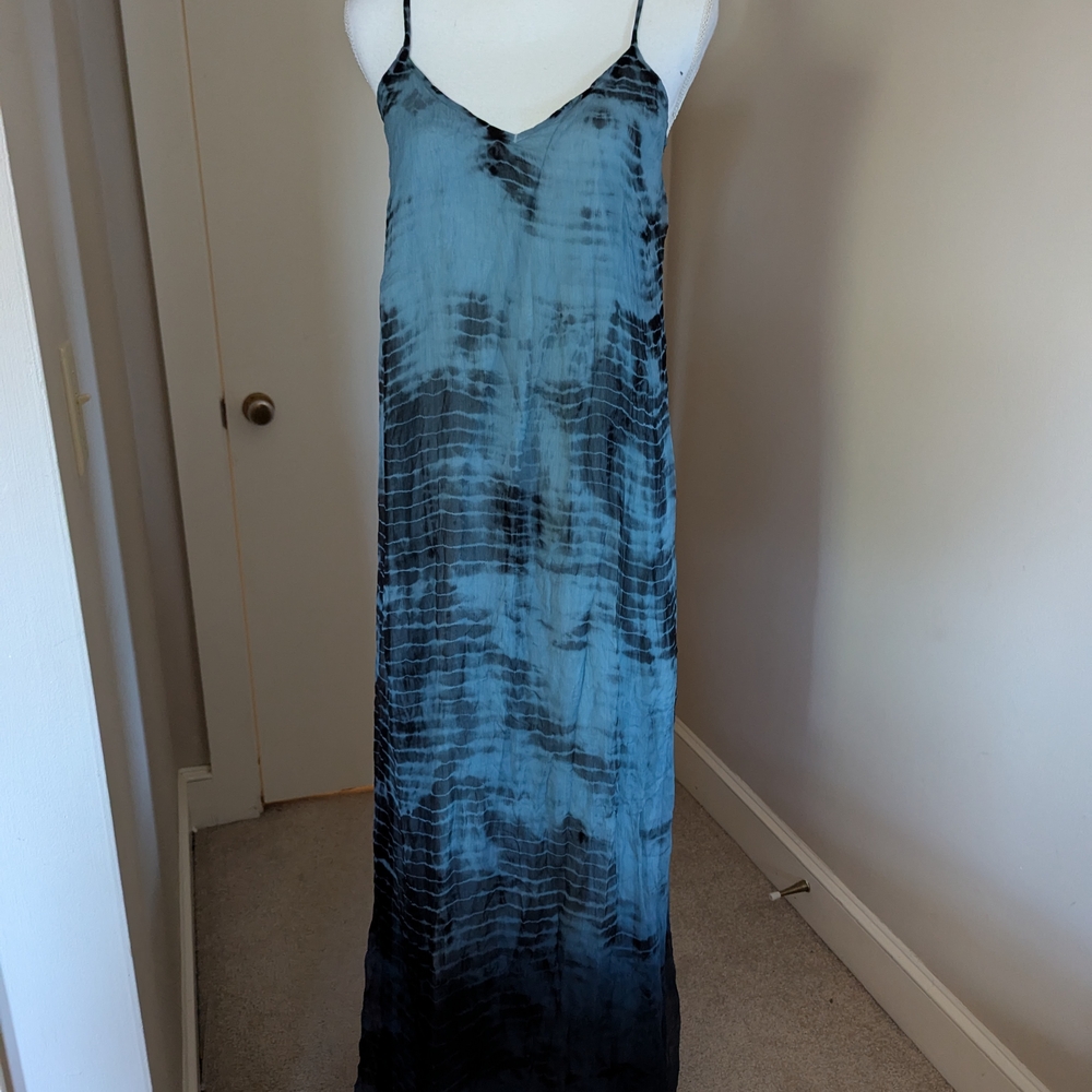 Blue Tie-Dye Maxi Dress